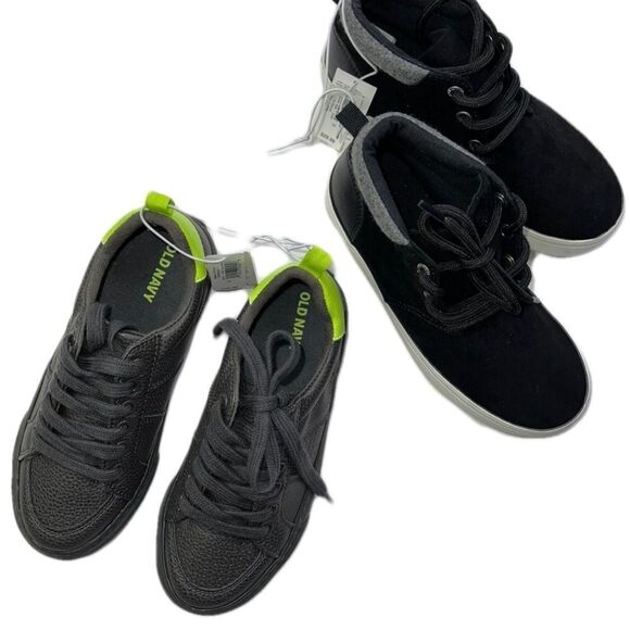 Other - OLD NAVY  1994 Boy Sneakers - US 13